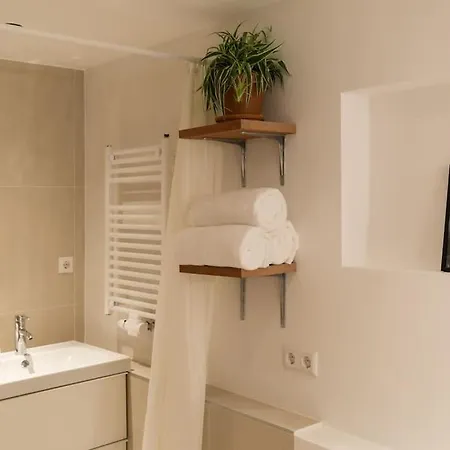 Saint Claire 3 Apartman *